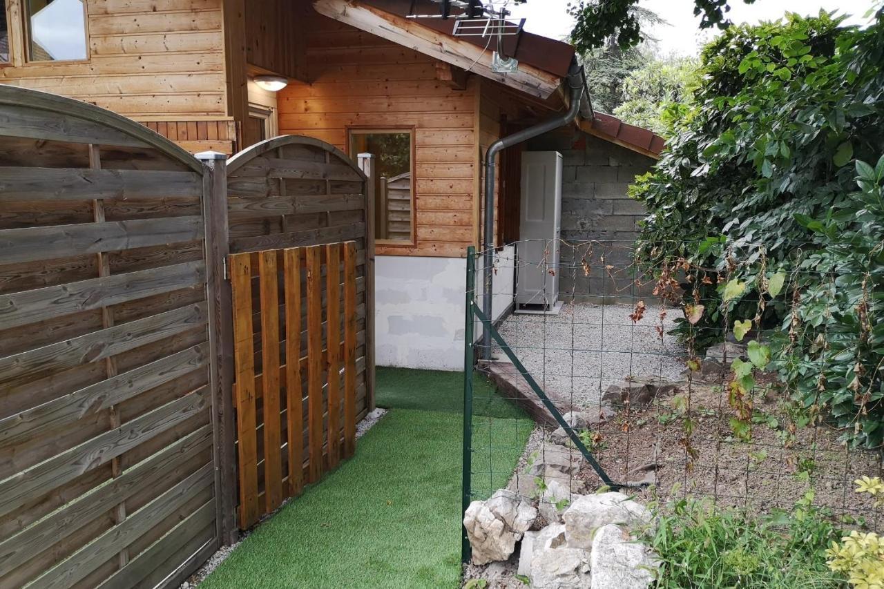 #M1 La Maisonnette Des 3 Ponts Terrace Saint-Egreve Zewnętrze zdjęcie